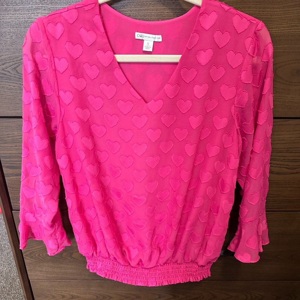 Cato’s Blouse. Pink Hearts. Size Sm. EUC